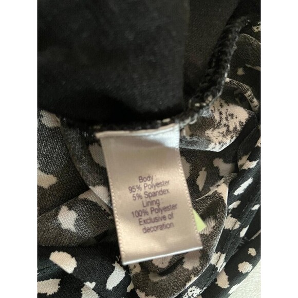 Jennifer Lopez JLO Womens Shirt Triple Keyhole Black White Leopard Paisley Large - Picture 4 of 6